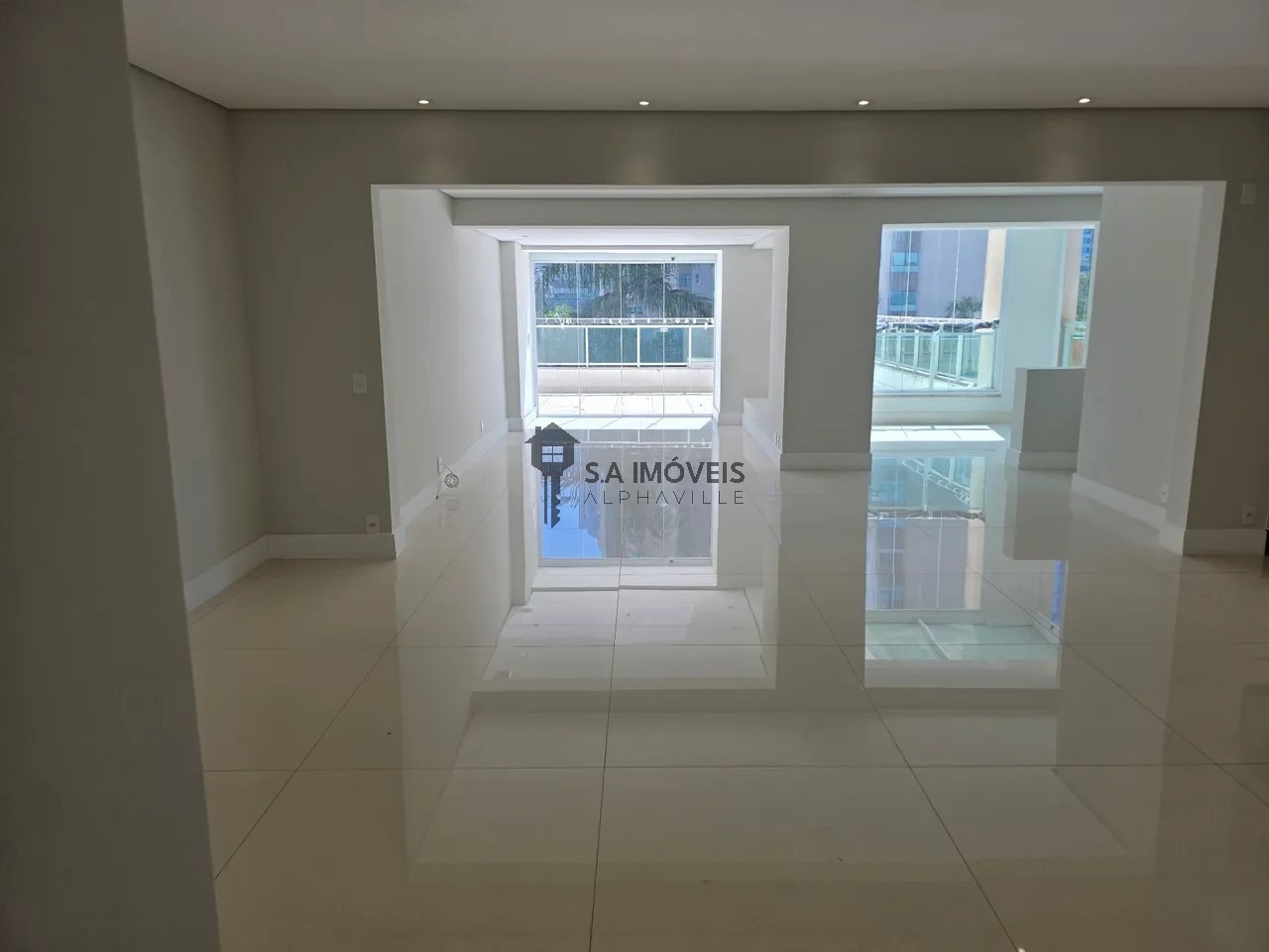 Apartamento, 3 quartos, 255 m² - Foto 2