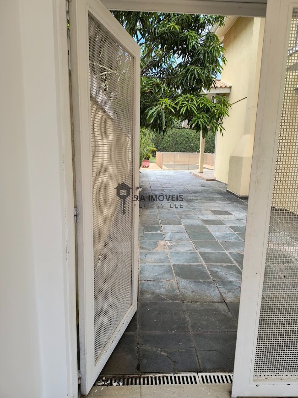 Casa, 3 quartos, 278 m² - Foto 35