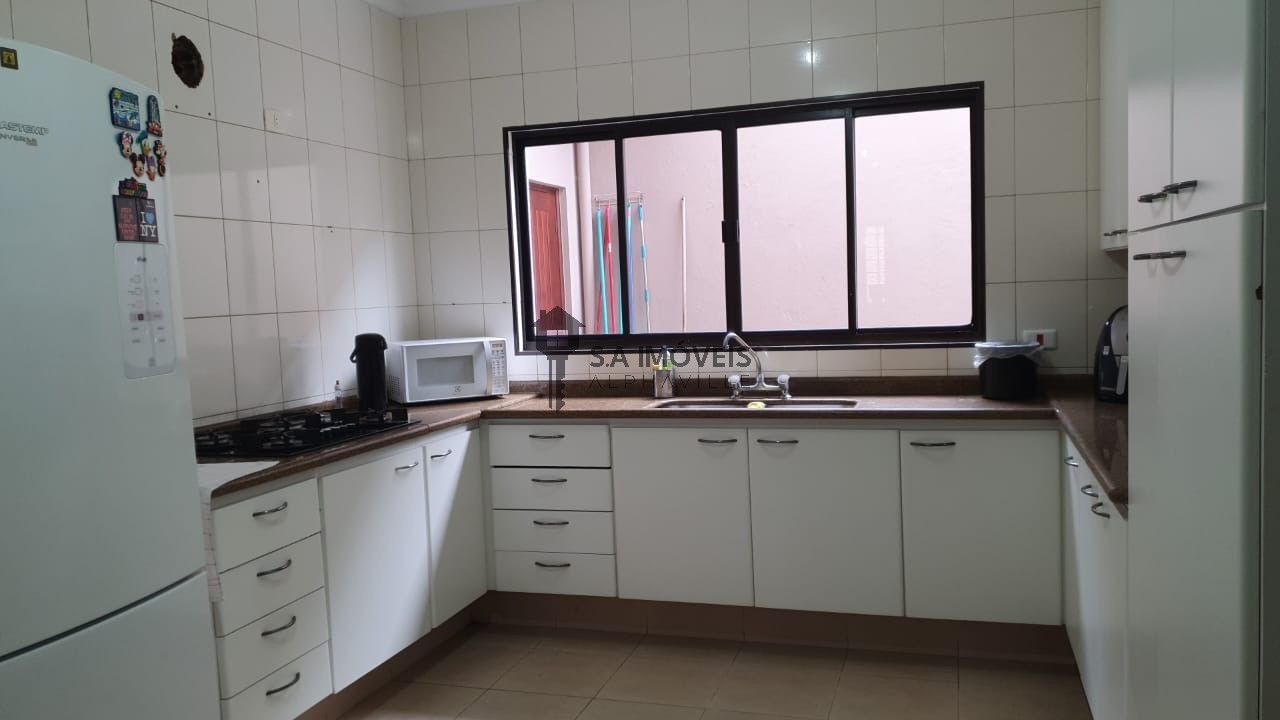 Casa, 4 quartos, 265 m² - Foto 23