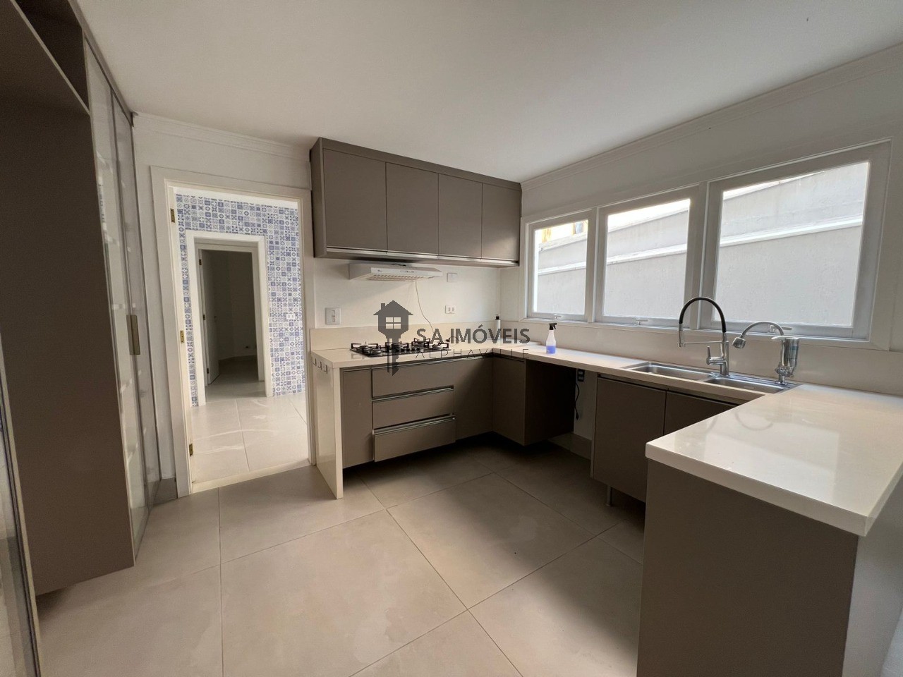 Casa, 4 quartos, 362 m² - Foto 9