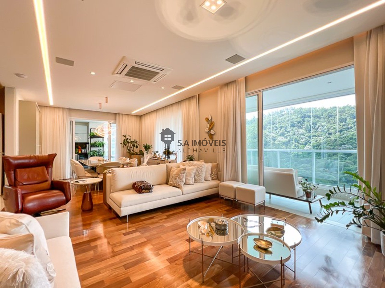Apartamento, 3 quartos, 284 m² - Foto 1