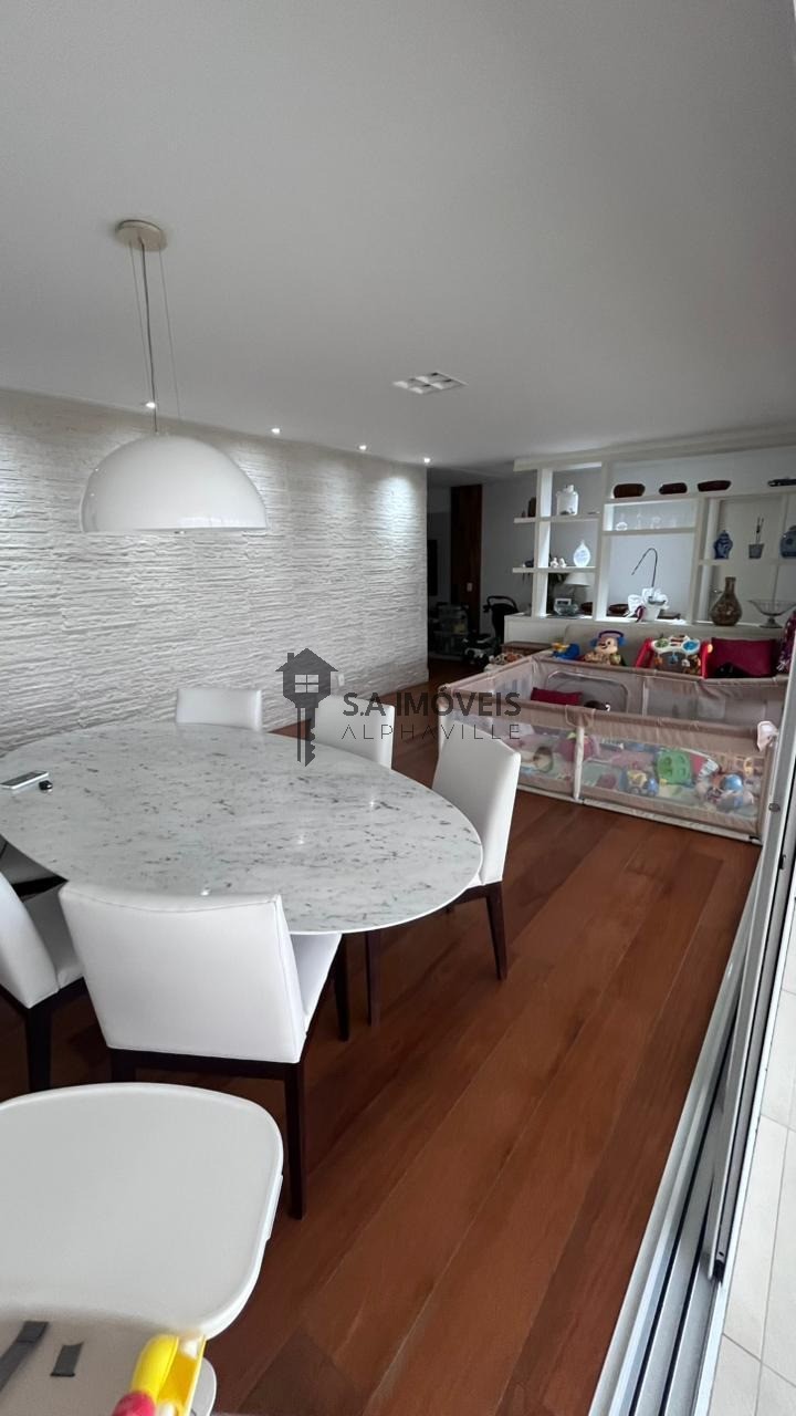 Apartamento, 3 quartos, 196 m² - Foto 2
