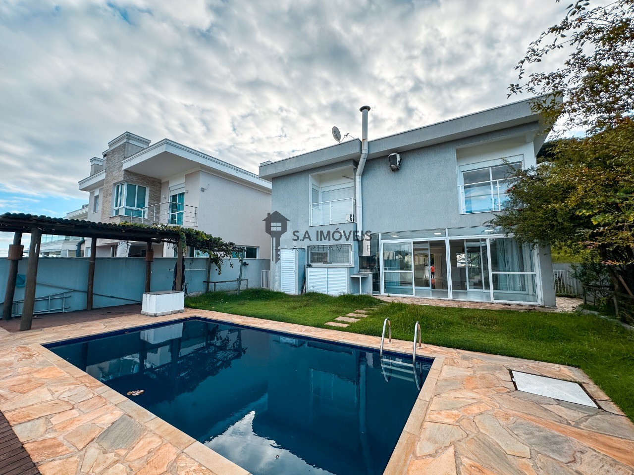 Casa, 4 quartos, 340 m² - Foto 24