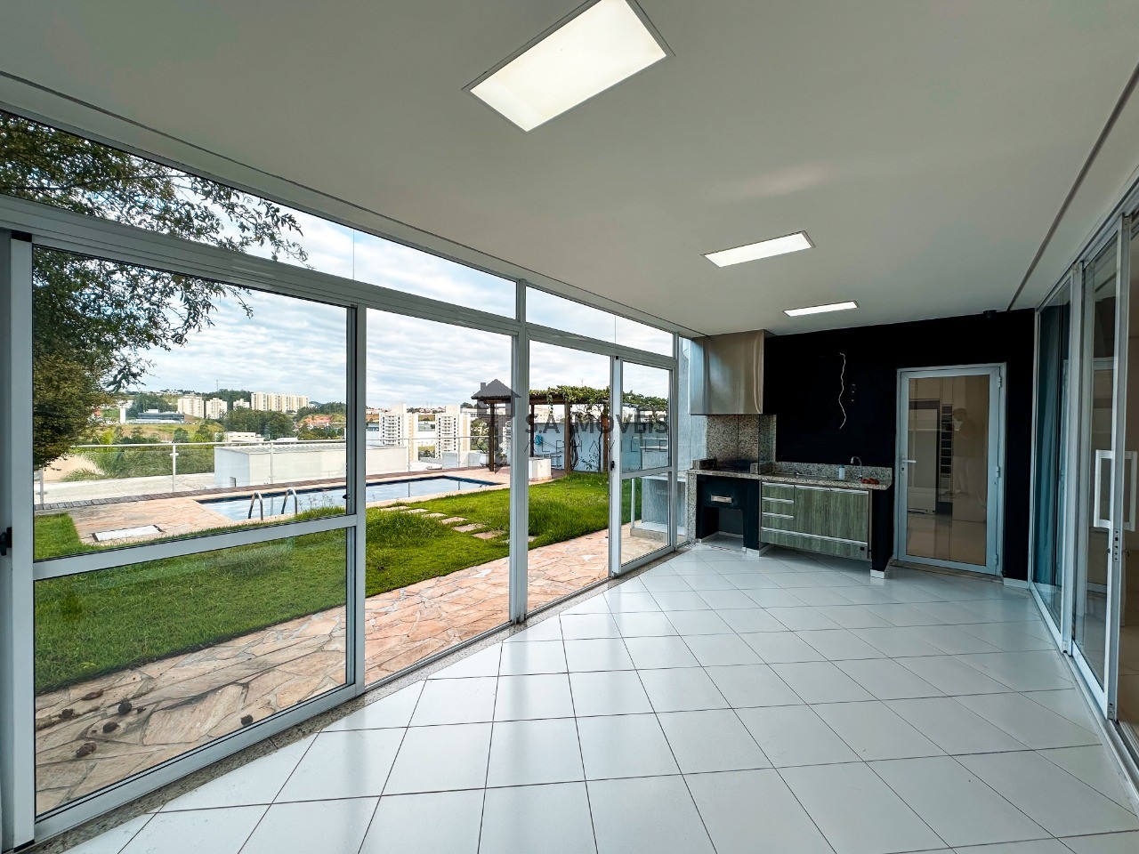 Casa, 4 quartos, 340 m² - Foto 20