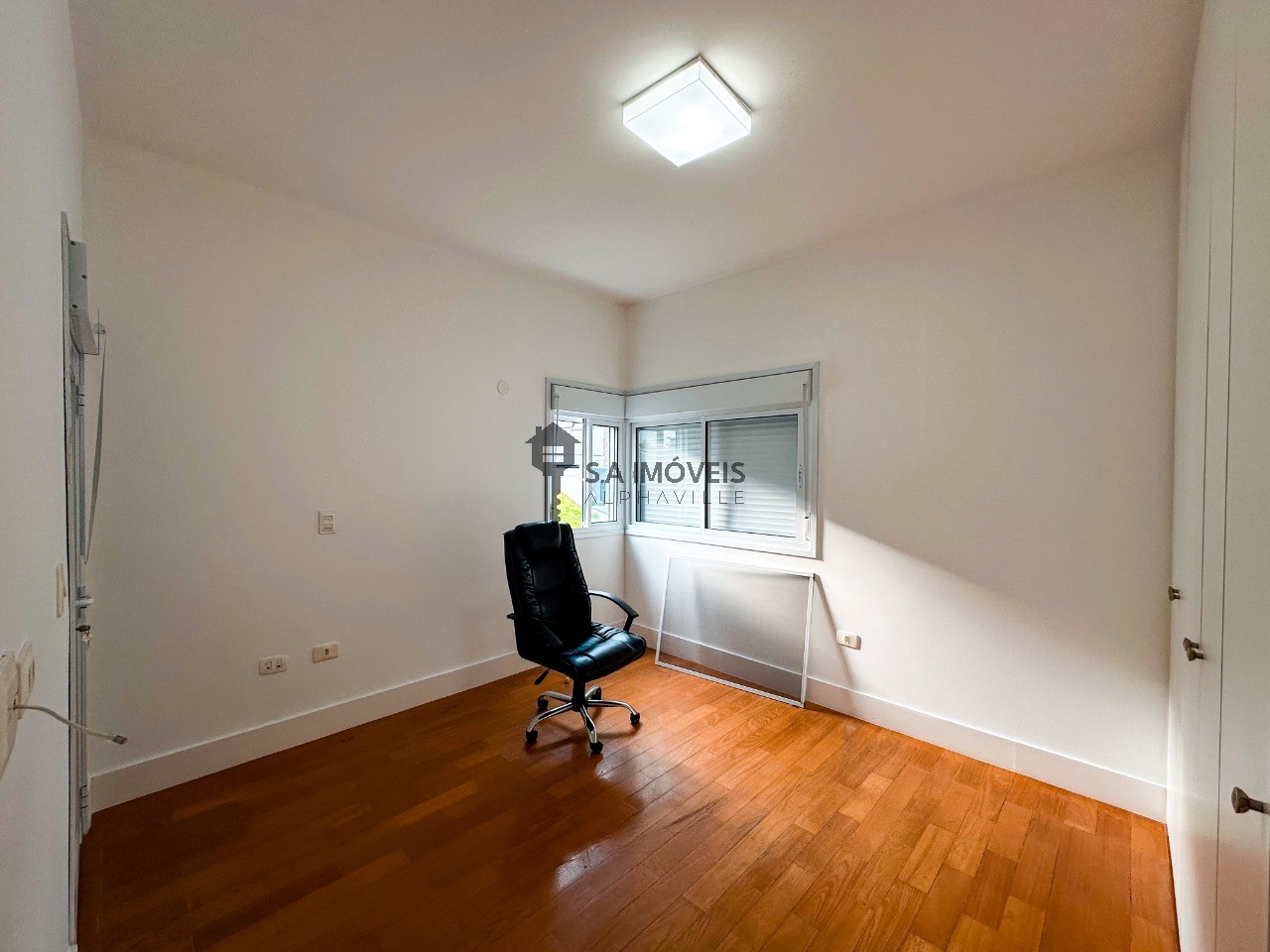 Casa, 4 quartos, 340 m² - Foto 32