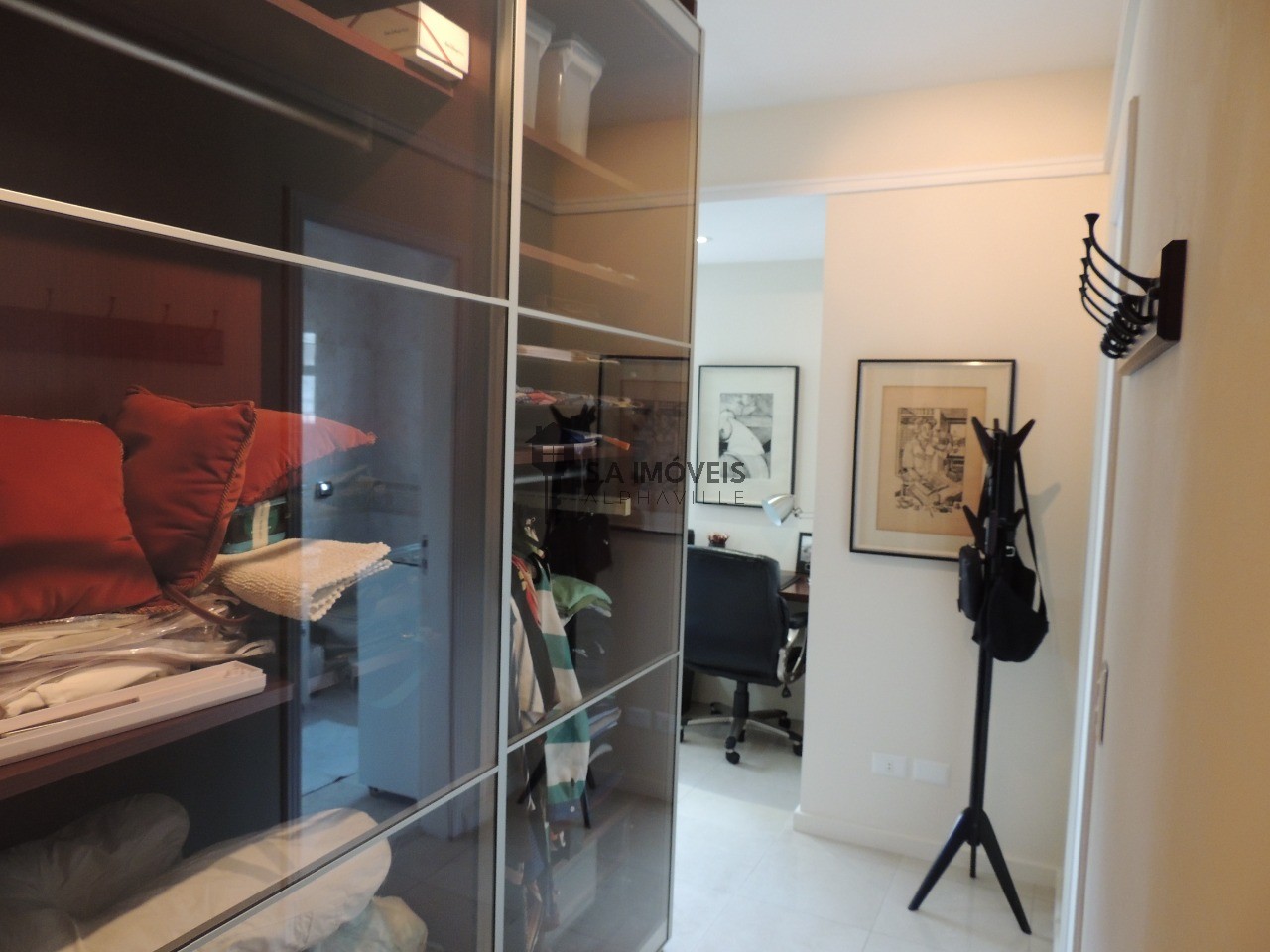 Casa, 4 quartos, 328 m² - Foto 34