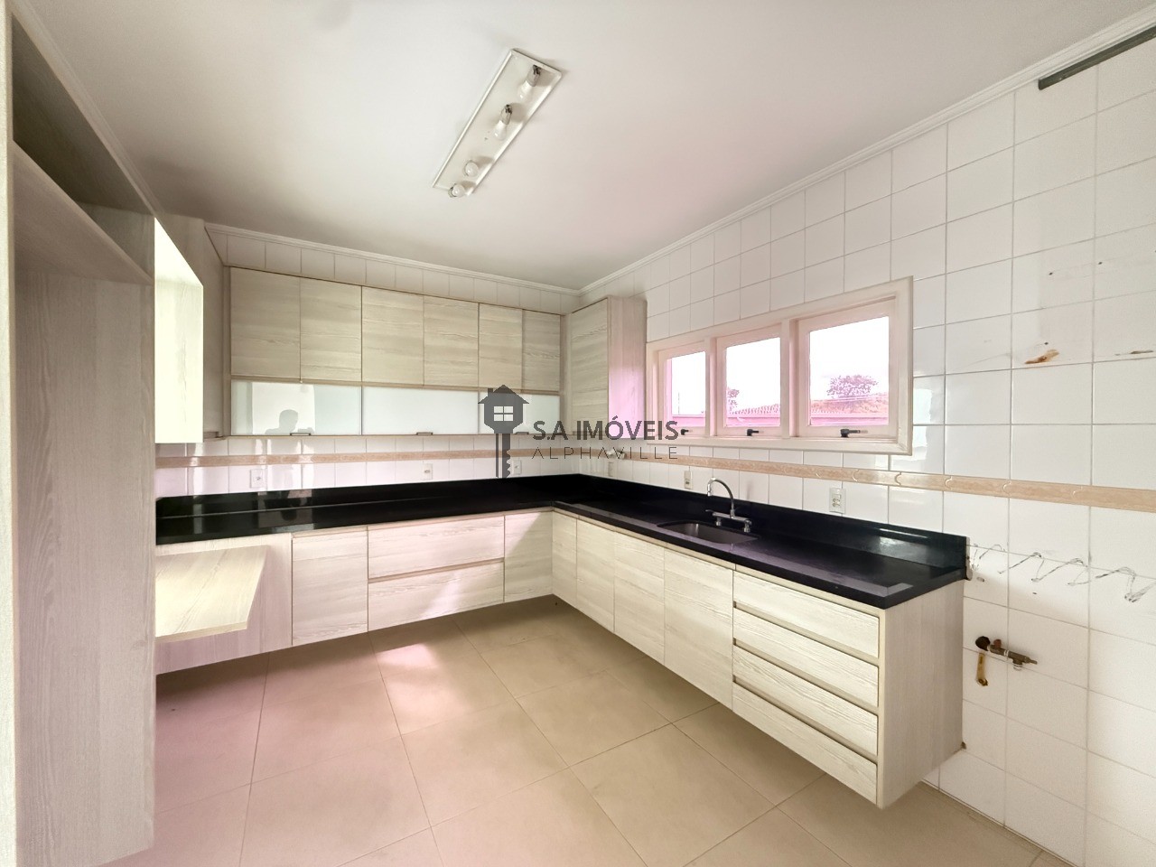 Casa, 4 quartos, 250 m² - Foto 4