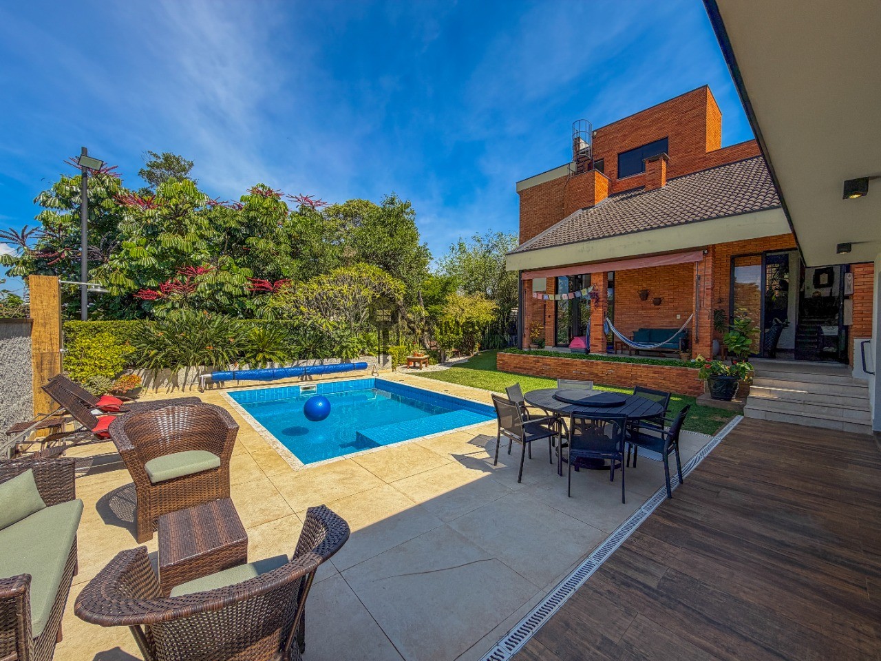 Casa, 4 quartos, 349 m² - Foto 45