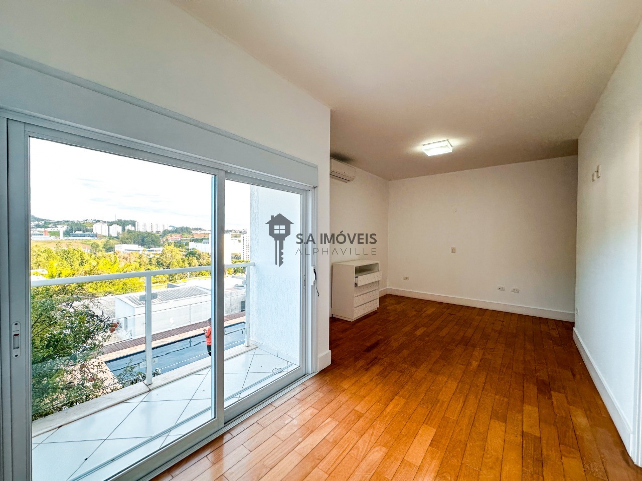 Casa, 4 quartos, 340 m² - Foto 47