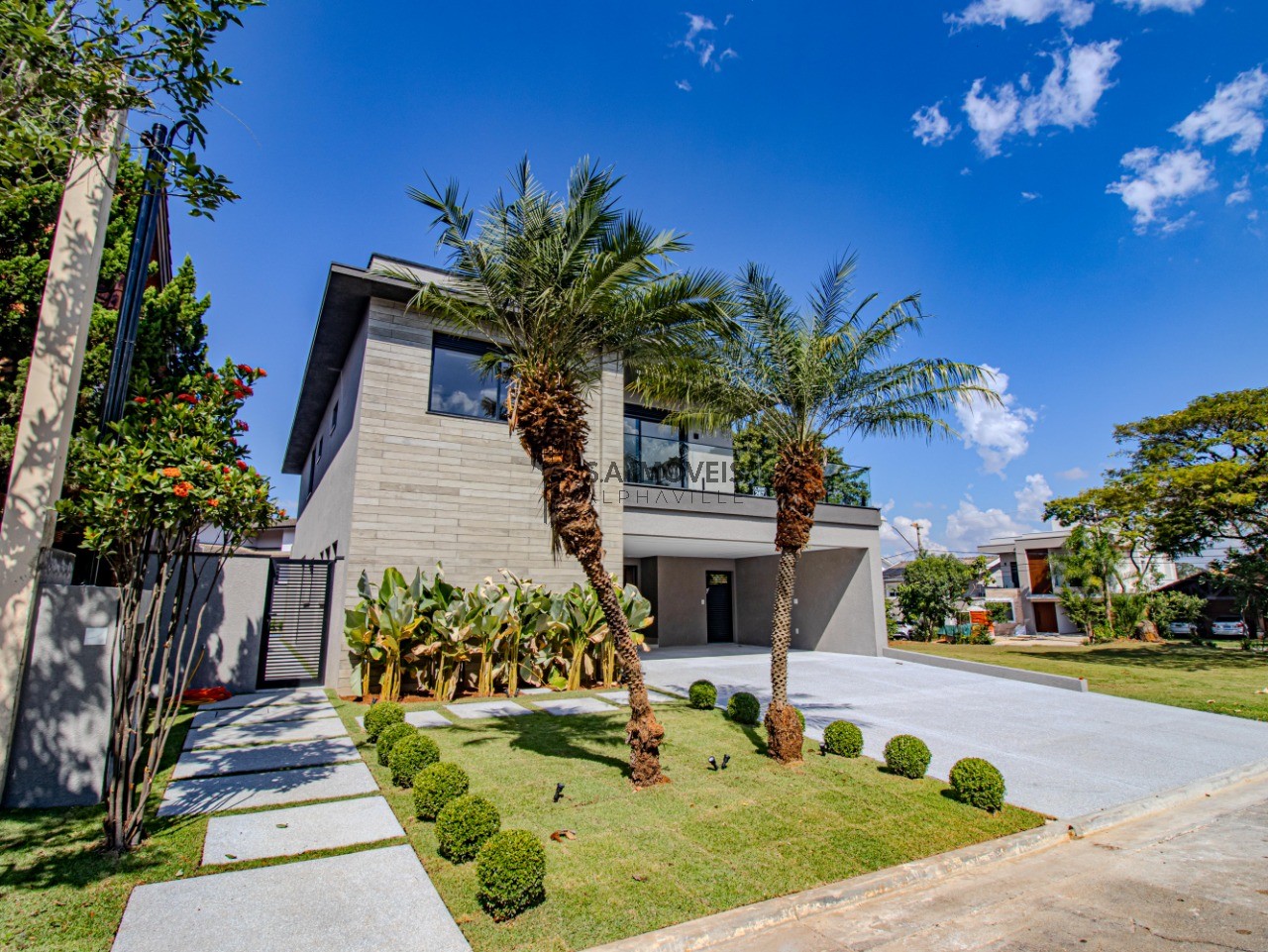 Casa, 4 quartos, 351 m² - Foto 2