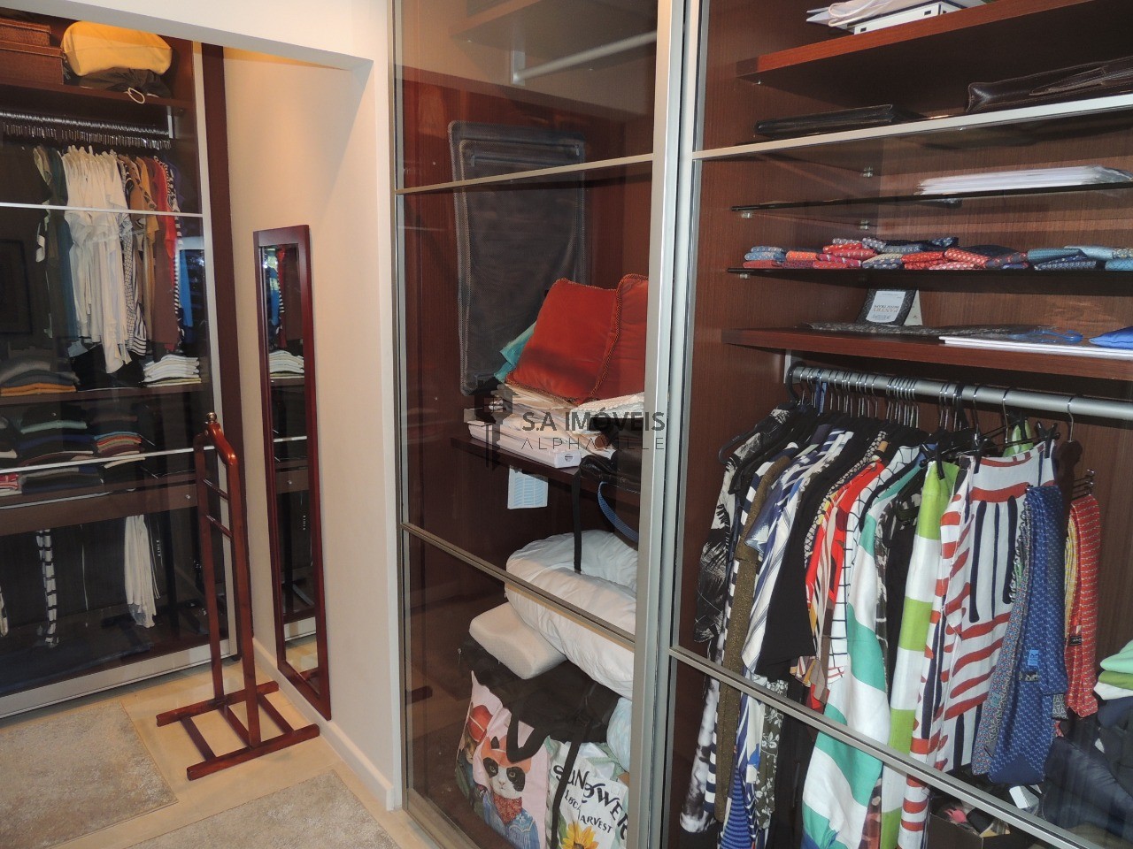 Casa, 4 quartos, 328 m² - Foto 37