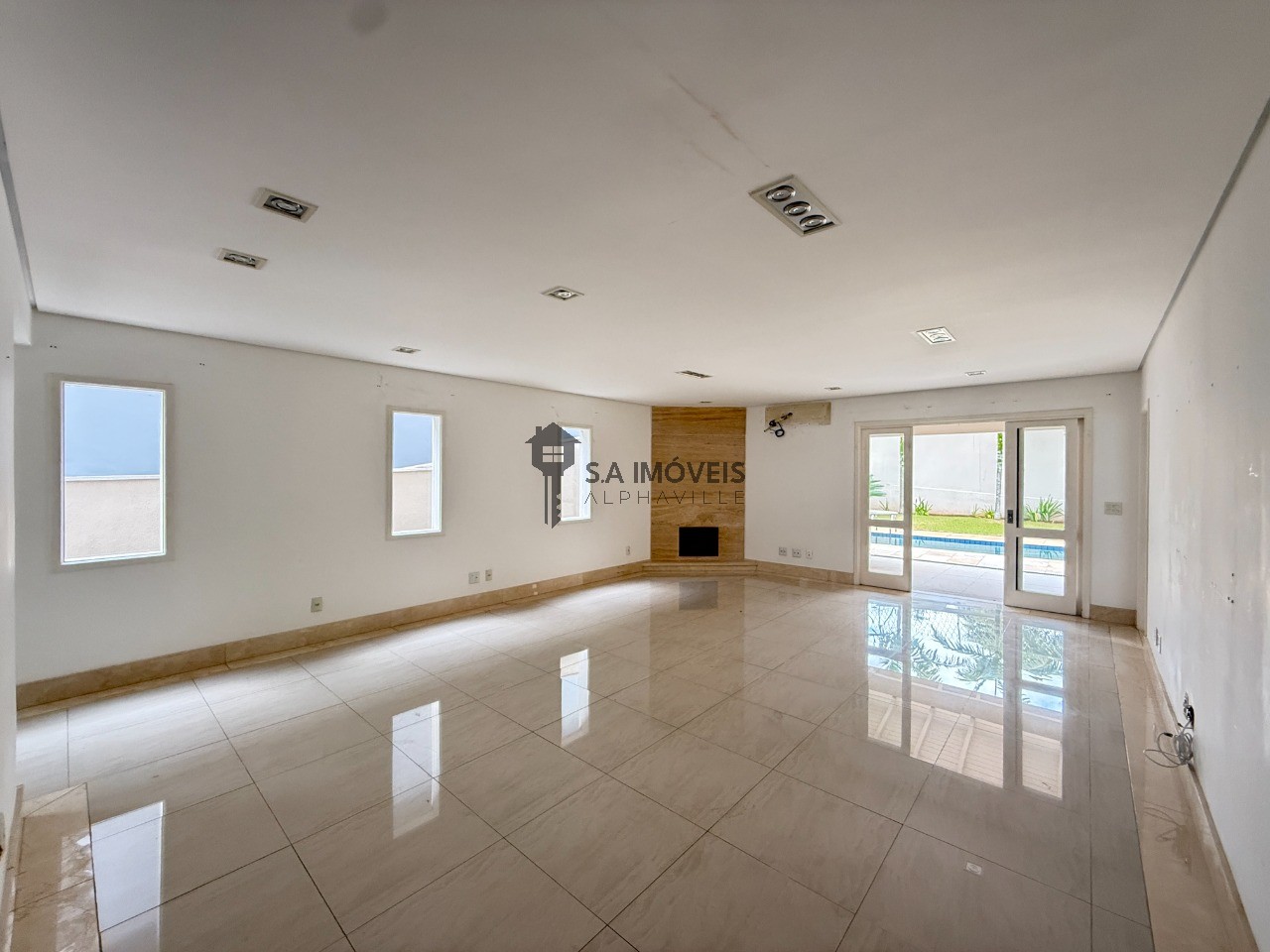 Casa, 4 quartos, 250 m² - Foto 2