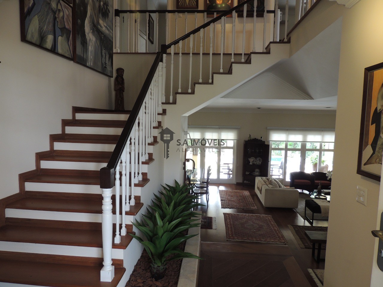 Casa, 4 quartos, 328 m² - Foto 2
