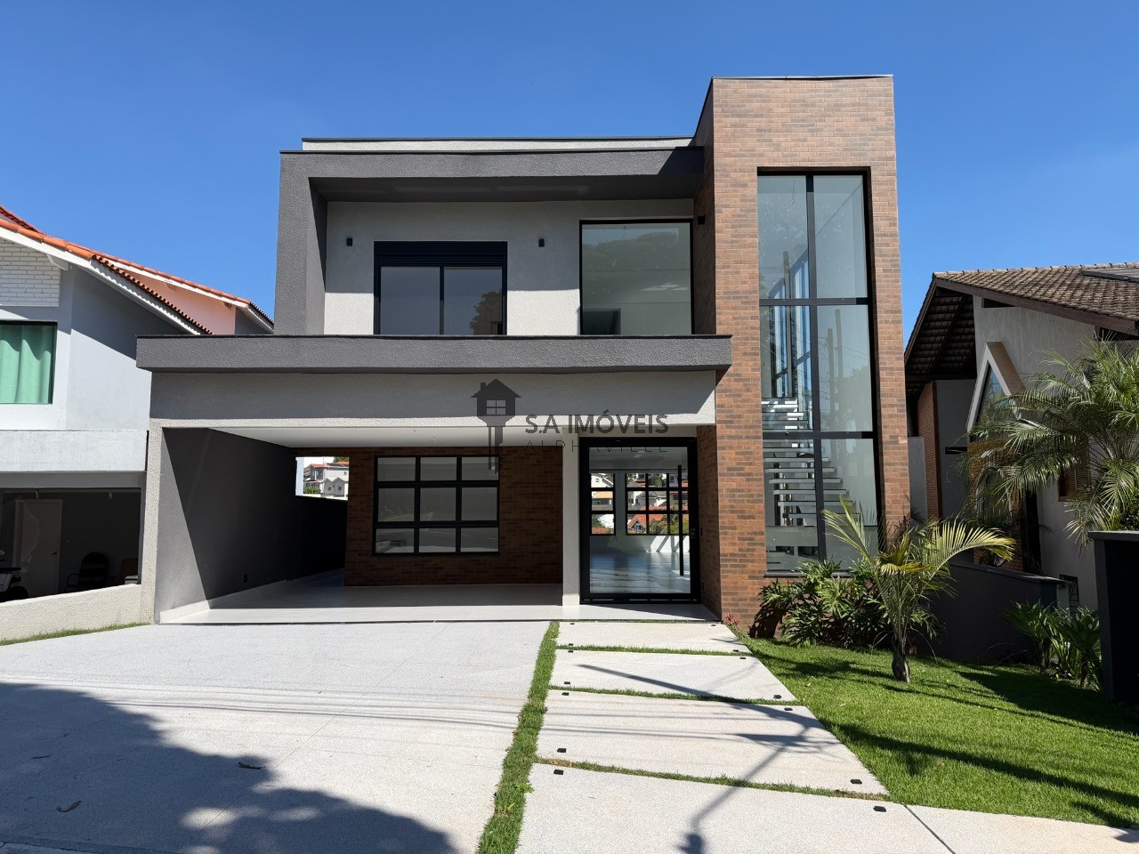 Casa, 4 quartos, 437 m² - Foto 1