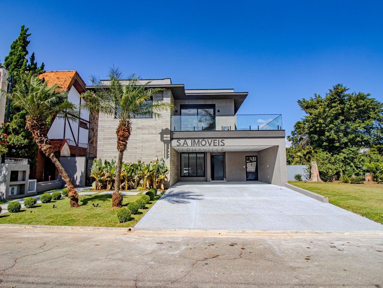Casa, 4 quartos, 351 m² - Foto 1