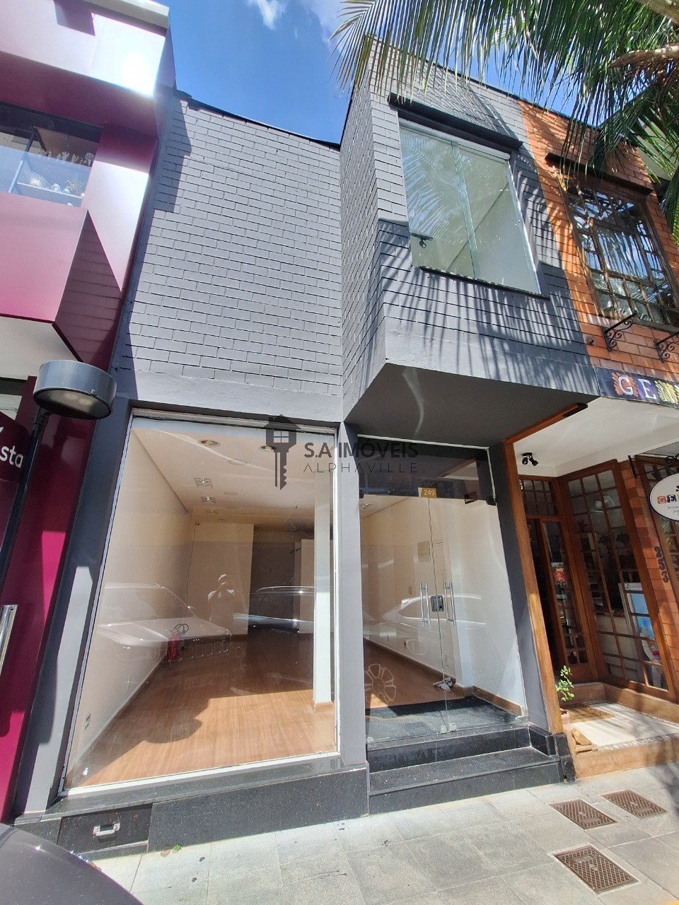 Prédio Inteiro, 64 m² - Foto 1