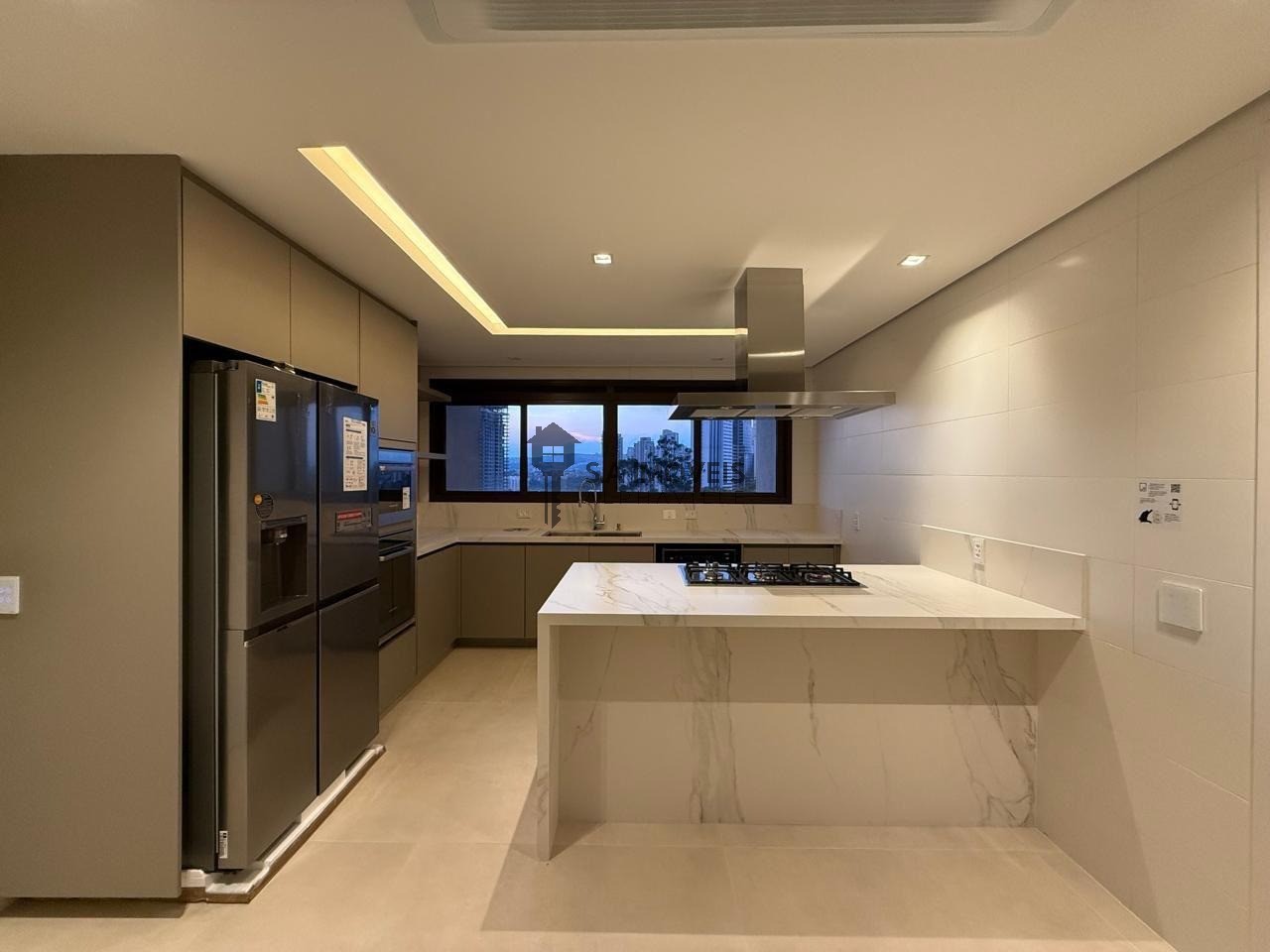 Casa, 3 quartos, 200 m² - Foto 10