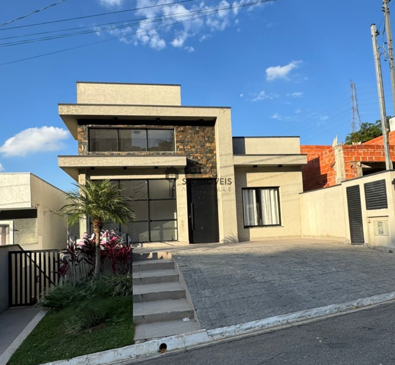 Casa, 3 quartos, 270 m² - Foto 1