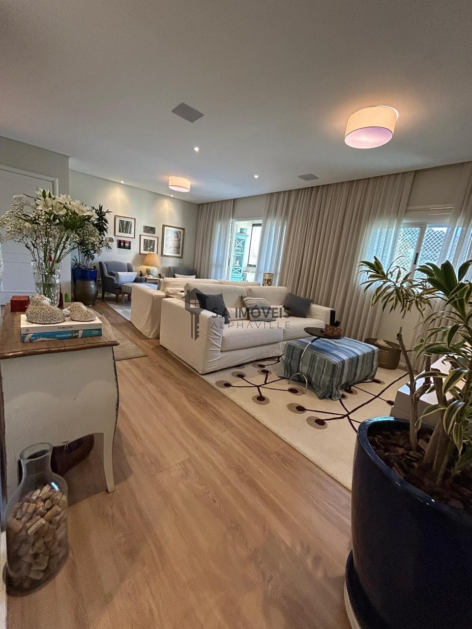 Apartamento, 3 quartos, 139 m² - Foto 1