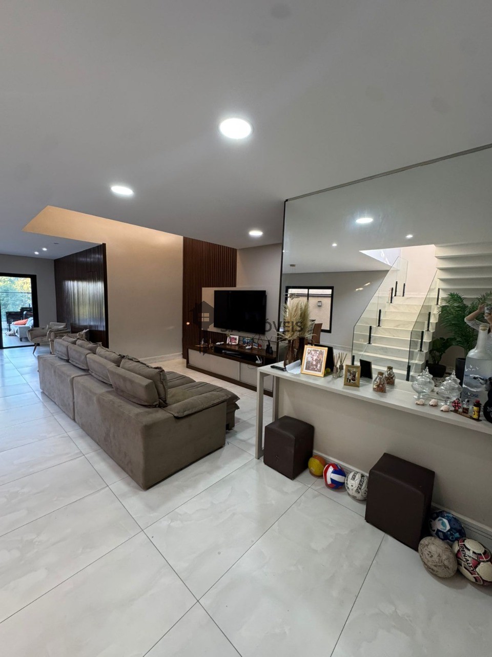 Casa, 3 quartos, 270 m² - Foto 2