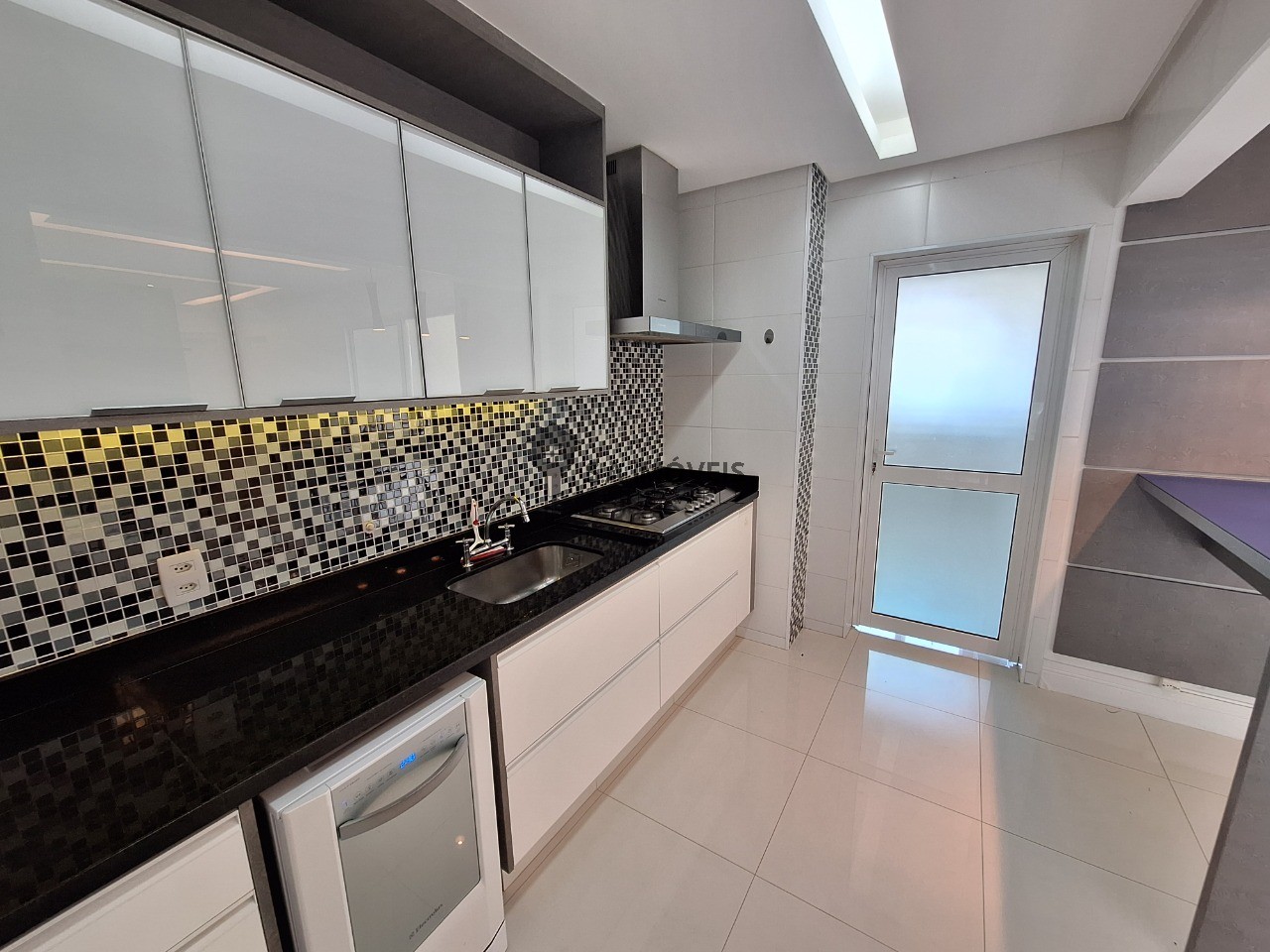 Casa, 4 quartos, 281 m² - Foto 59