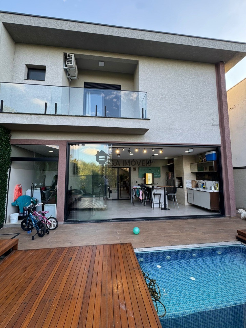 Casa, 3 quartos, 270 m² - Foto 13
