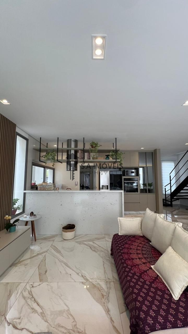 Casa, 3 quartos, 200 m² - Foto 1
