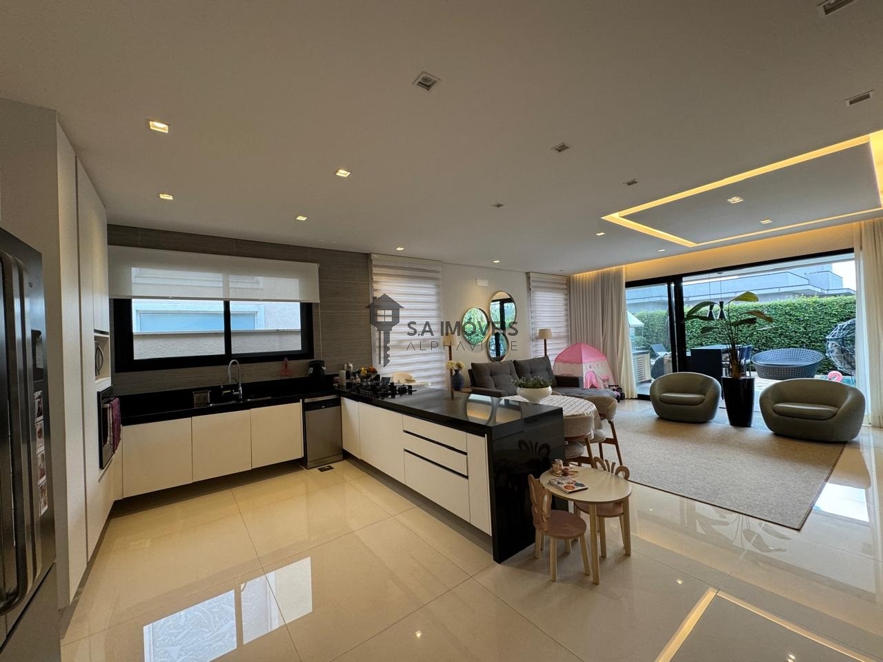 Casa, 3 quartos, 244 m² - Foto 17