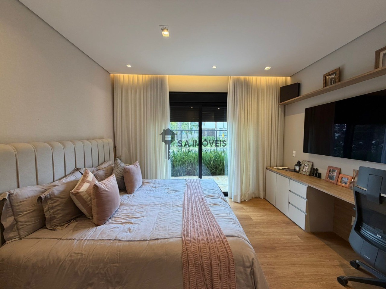 Casa, 3 quartos, 244 m² - Foto 37