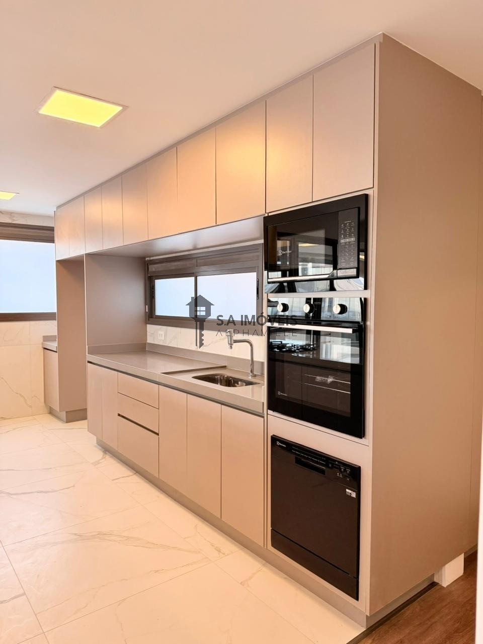 Apartamento, 3 quartos, 244 m² - Foto 8