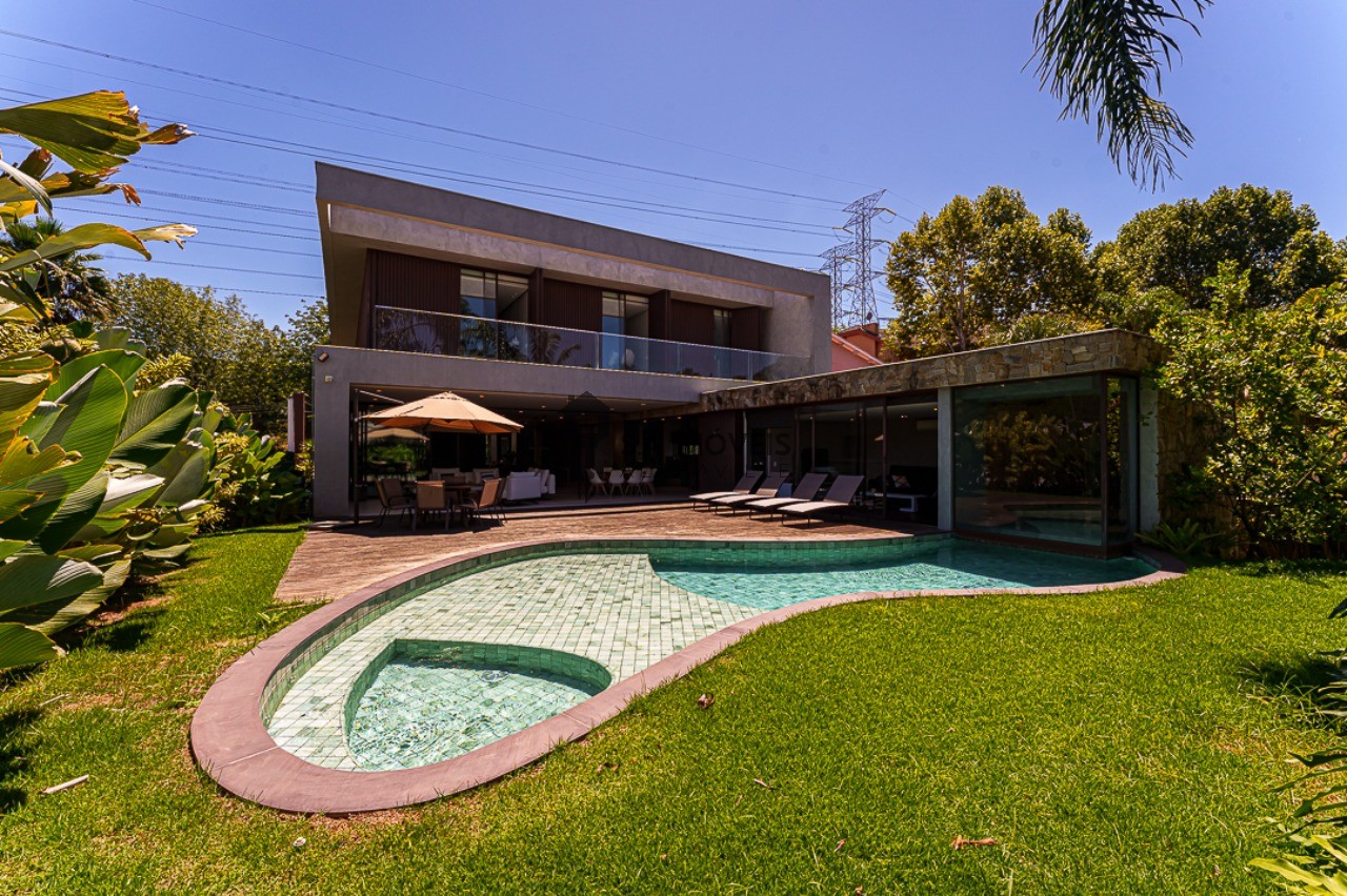 Casa, 5 quartos, 1170 m² - Foto 17