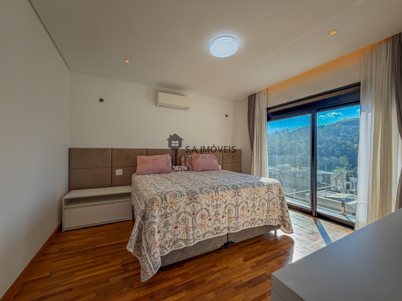 Casa, 4 quartos, 446 m² - Foto 25