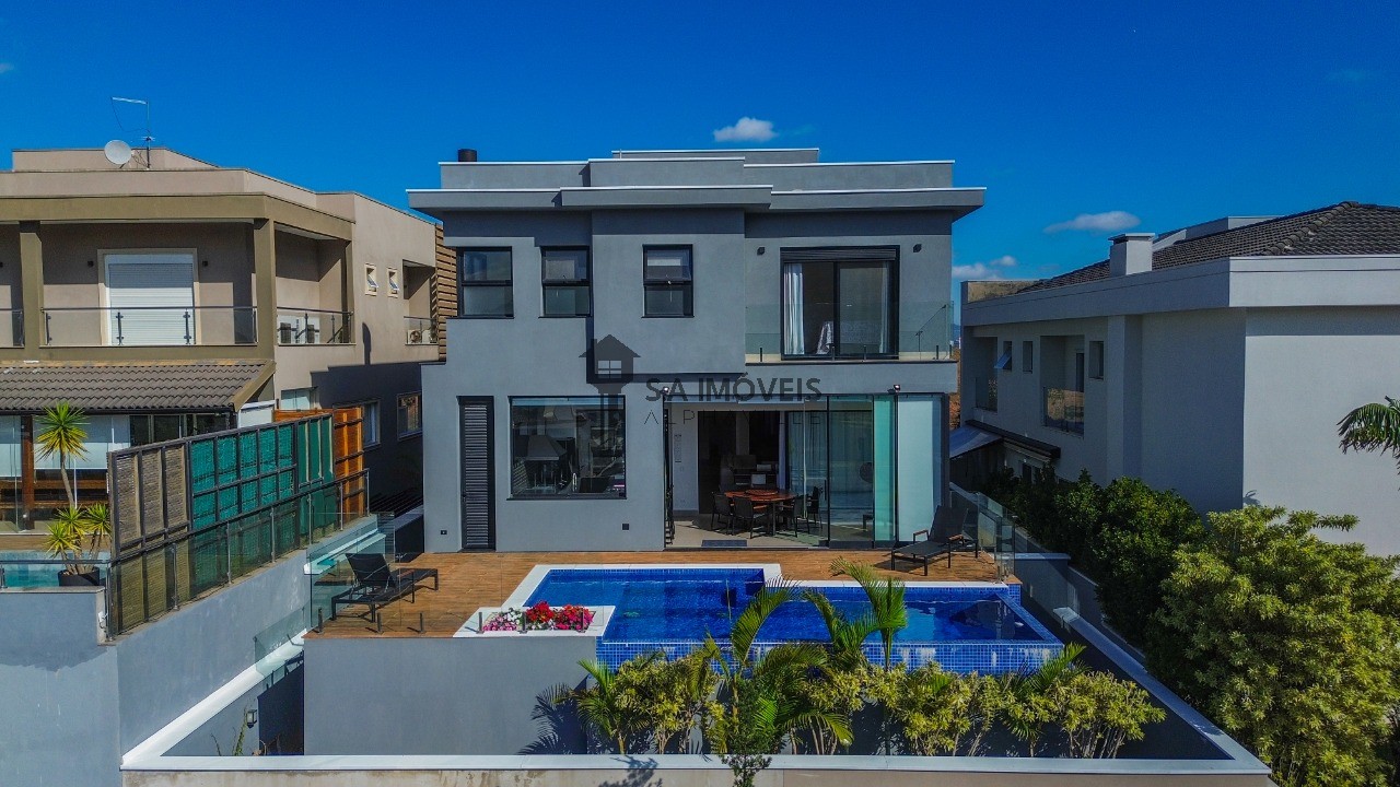 Casa, 4 quartos, 446 m² - Foto 1