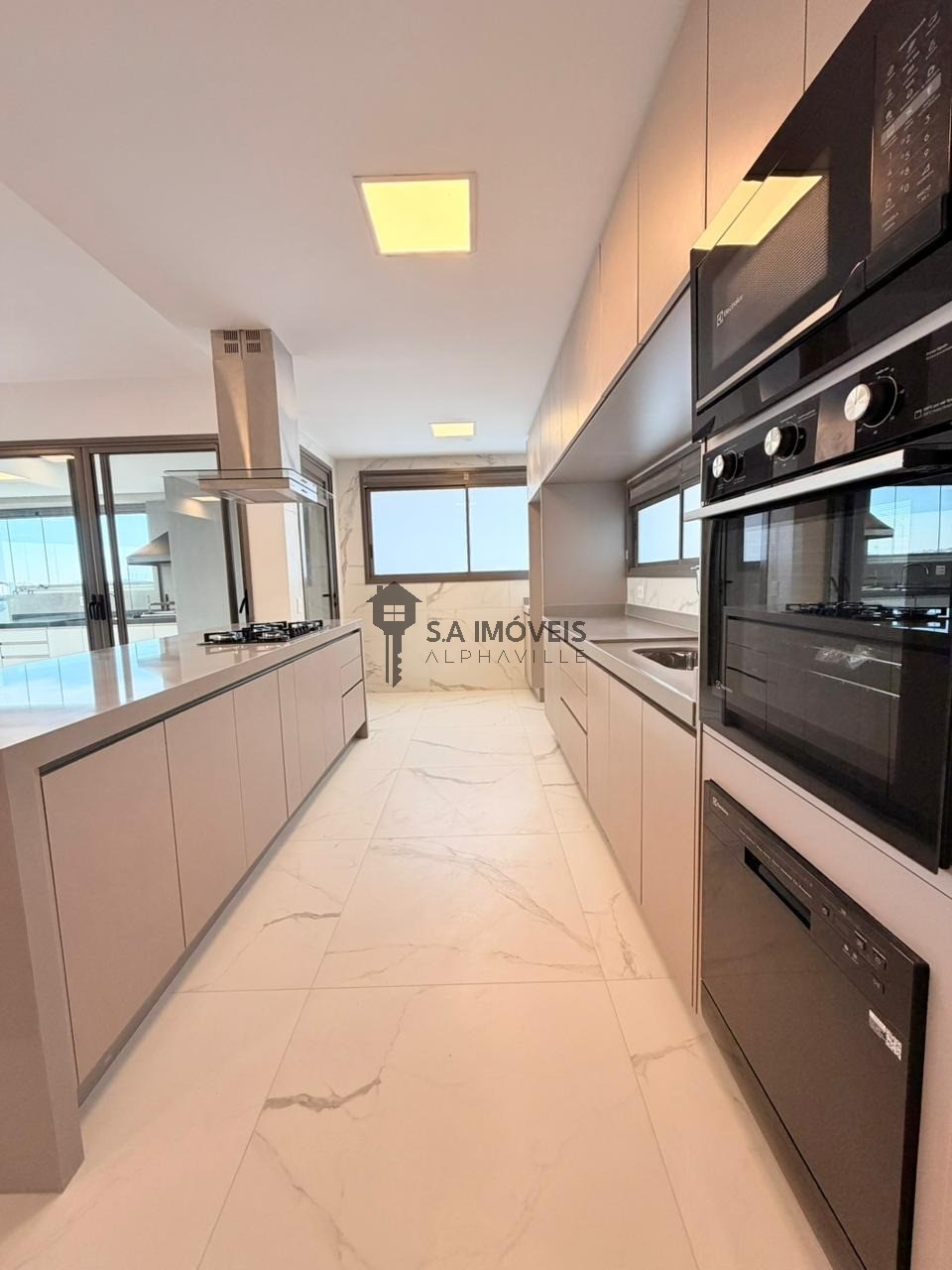 Apartamento, 3 quartos, 244 m² - Foto 9