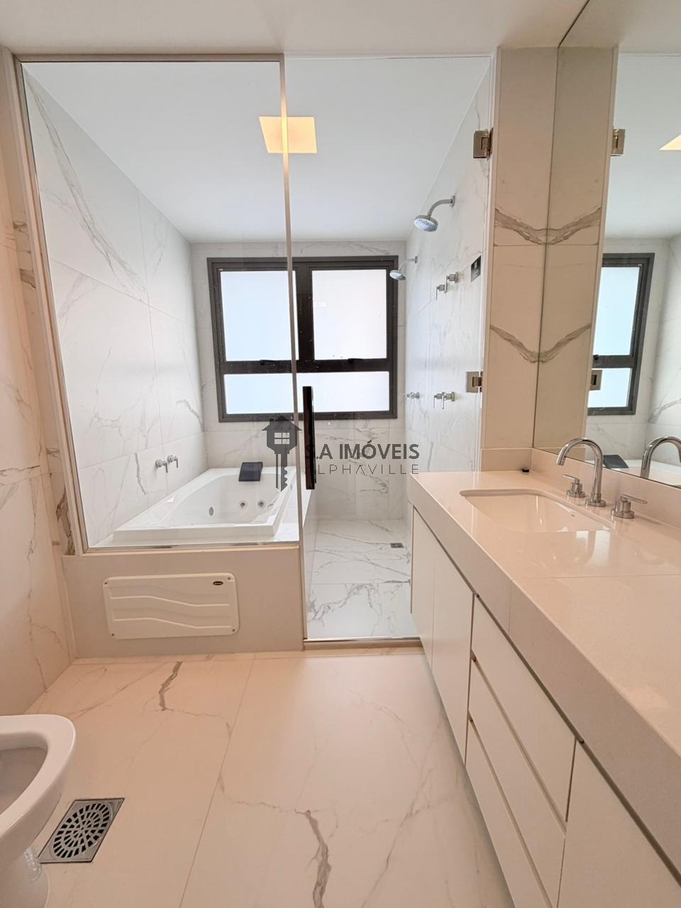 Apartamento, 3 quartos, 244 m² - Foto 33