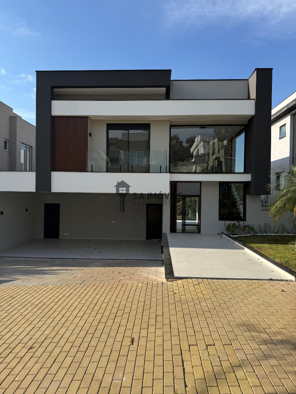 Casa, 4 quartos, 350 m² - Foto 1