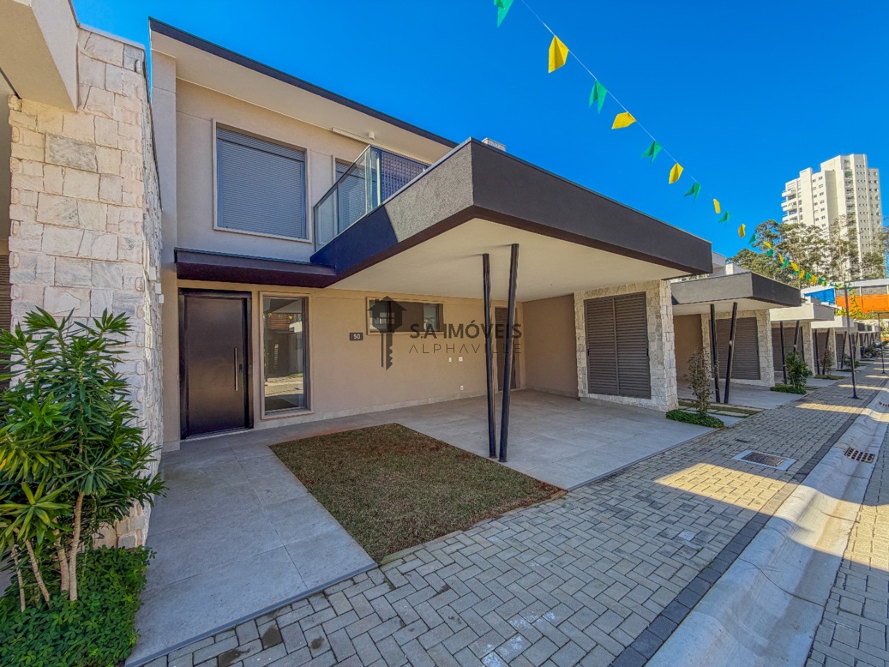 Casa, 3 quartos, 230 m² - Foto 2