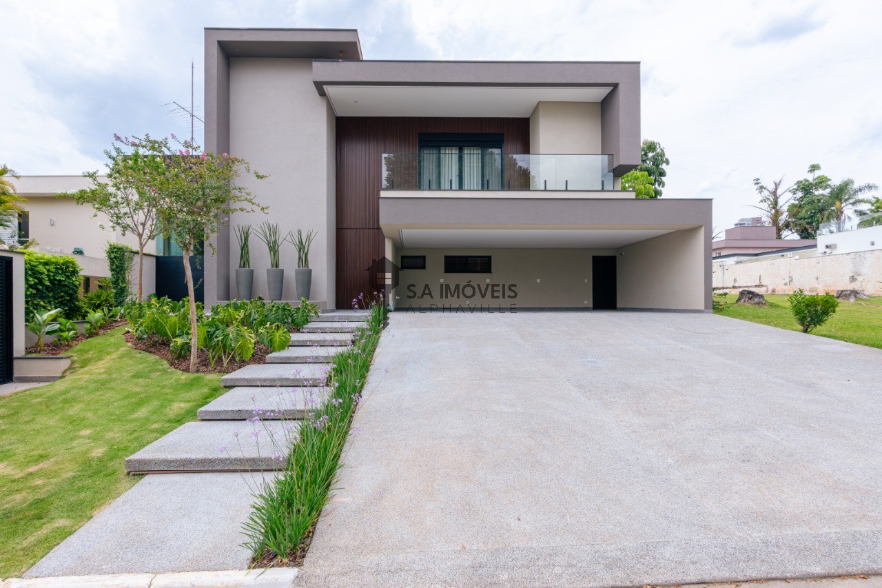 Casa, 4 quartos, 440 m² - Foto 1