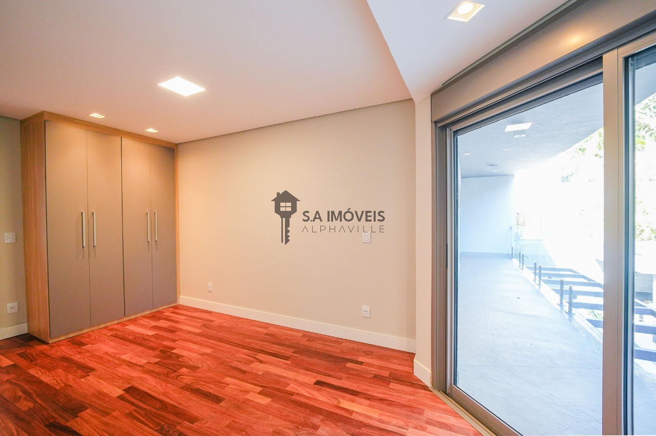 Casa, 4 quartos, 575 m² - Foto 38