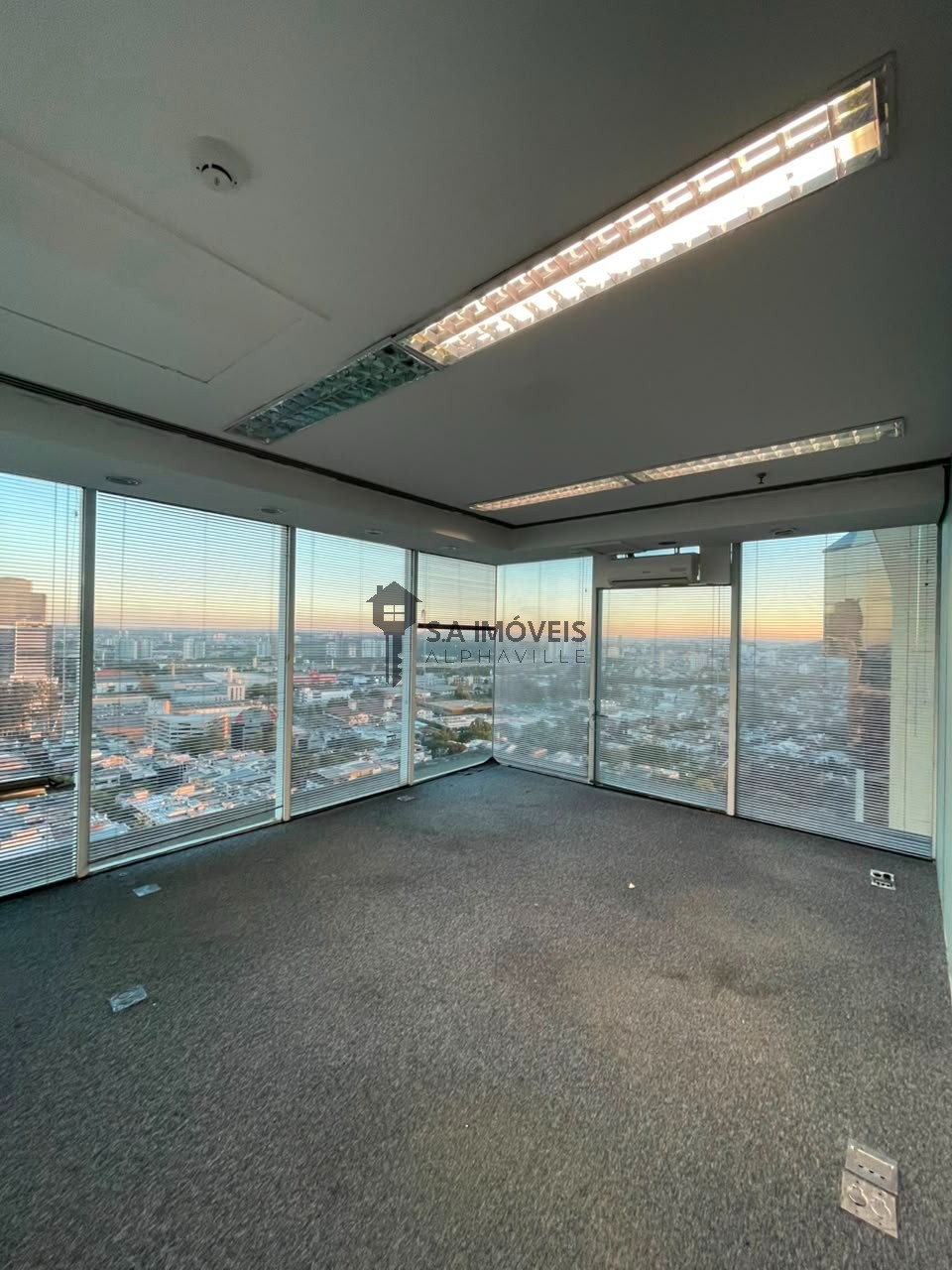 Sala-Conjunto, 205 m² - Foto 1