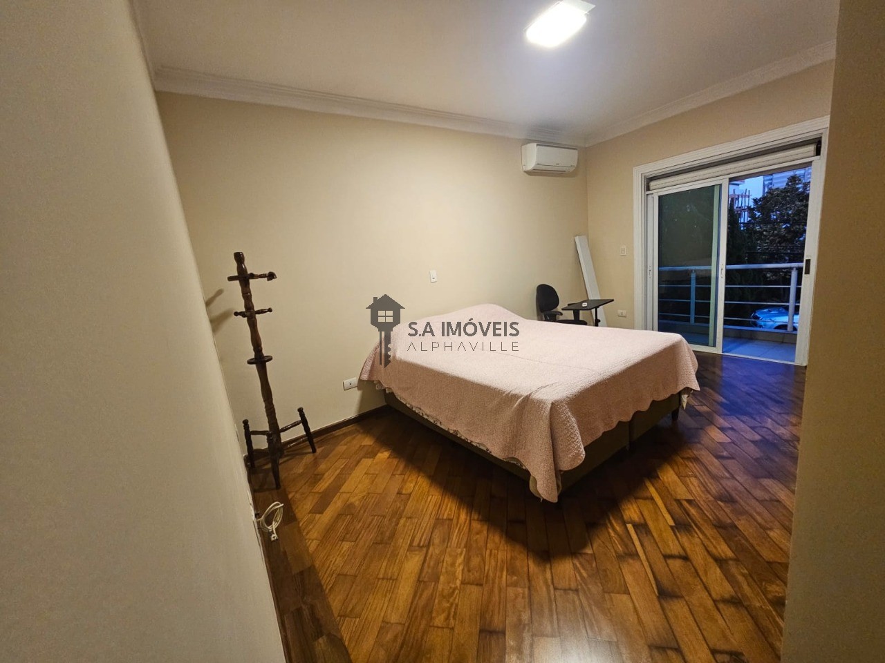 Casa, 4 quartos, 312 m² - Foto 42