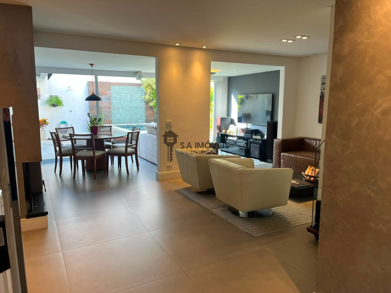 Casa, 3 quartos, 160 m² - Foto 2