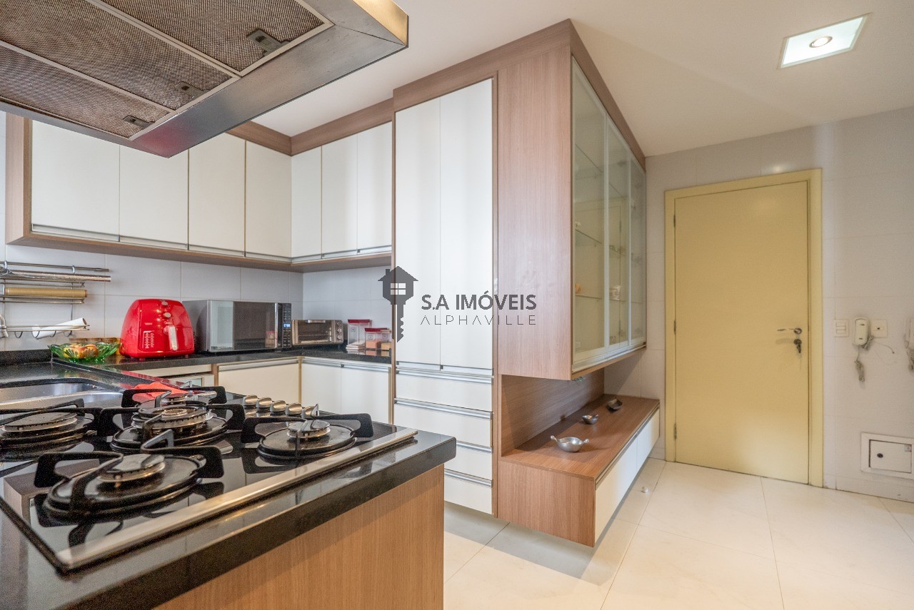 Apartamento, 3 quartos, 232 m² - Foto 2