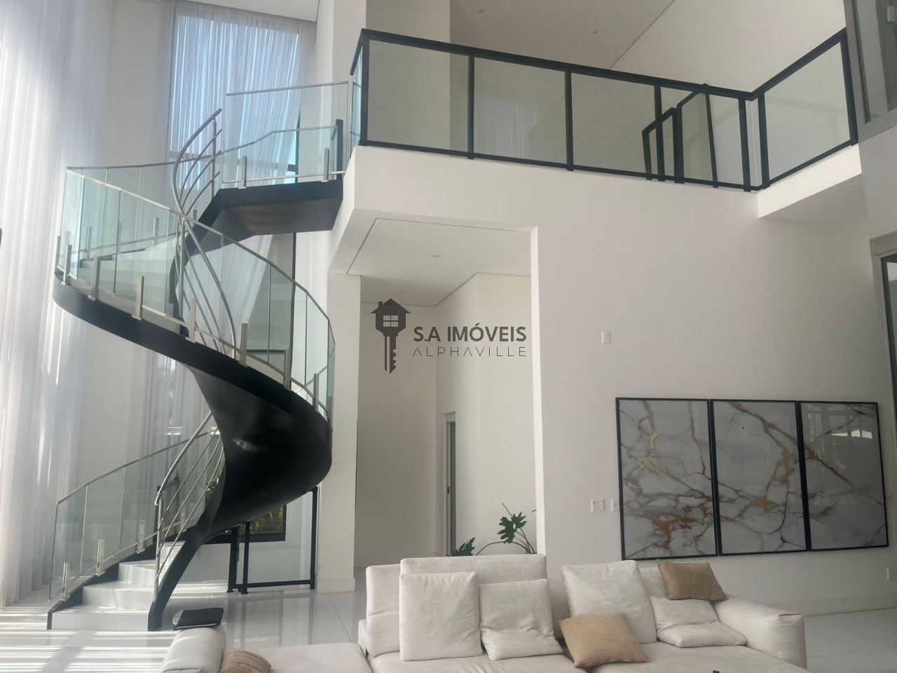 Casa, 5 quartos, 1058 m² - Foto 1