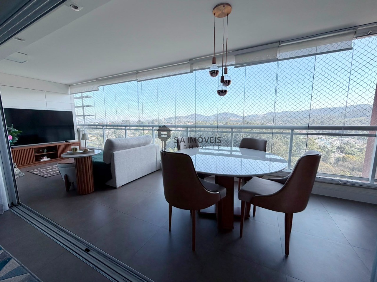 Apartamento, 3 quartos, 196 m² - Foto 1