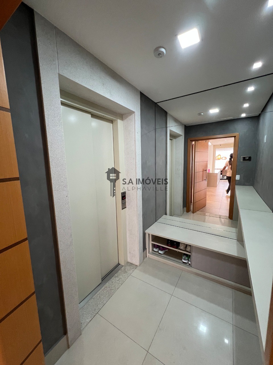 Apartamento, 3 quartos, 224 m² - Foto 2