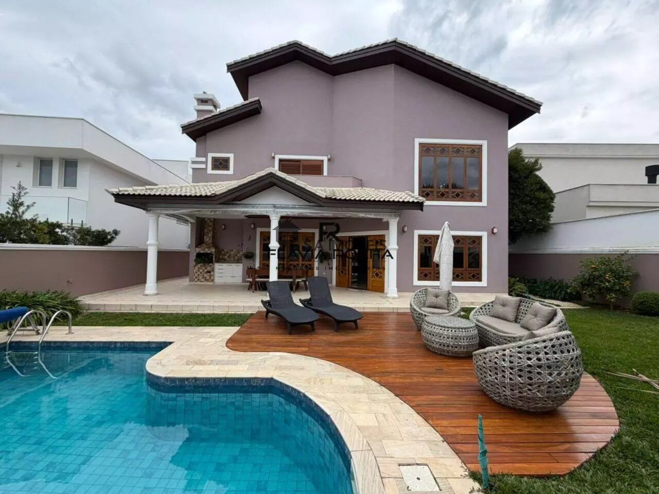 Casa de Condomínio, 4 quartos - Foto 1