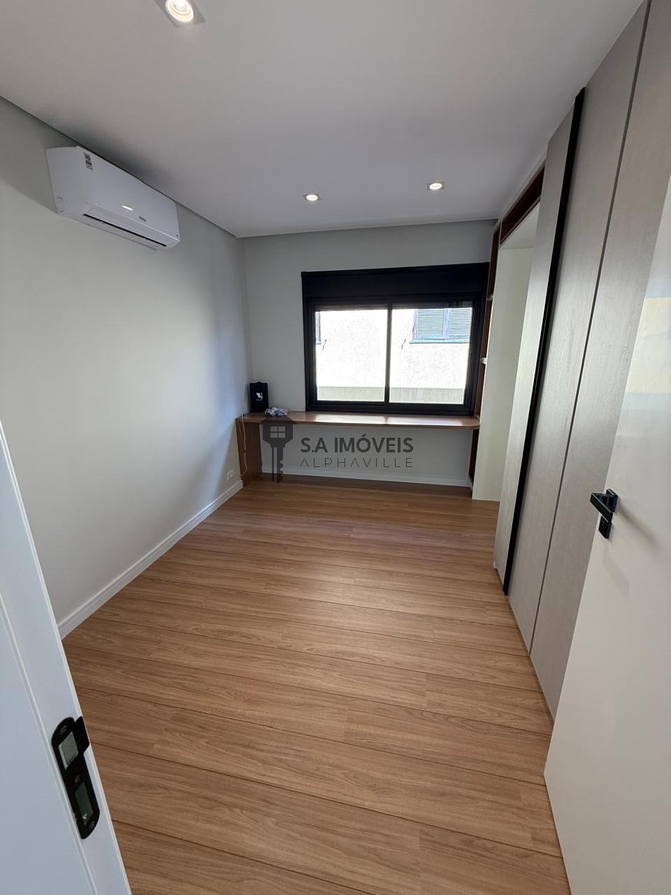 Casa, 4 quartos, 265 m² - Foto 26
