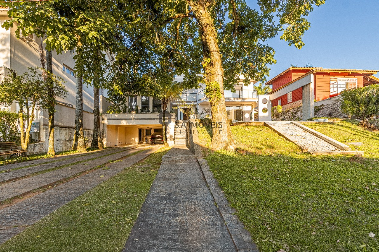 Casa, 4 quartos, 395 m² - Foto 1