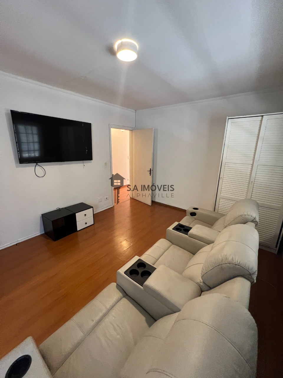 Casa, 4 quartos, 260 m² - Foto 8